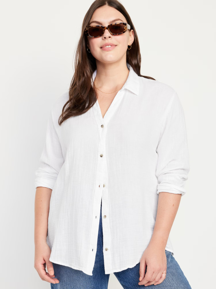 شومیز بوی‌فرند اورسایز زنانه با بافت موج دار سفید برند الد نیوی Old Navy | بادابینگ استایل