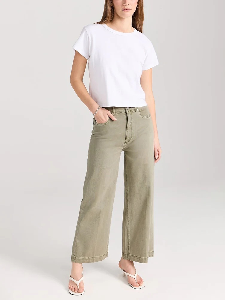  شلوار جین زنانه واید لگ کوتاه فاق بلند سبز زیتونی برند DL1961 - مدل Hepburn Wide Leg Alpine Green | بادابینگ استایل 