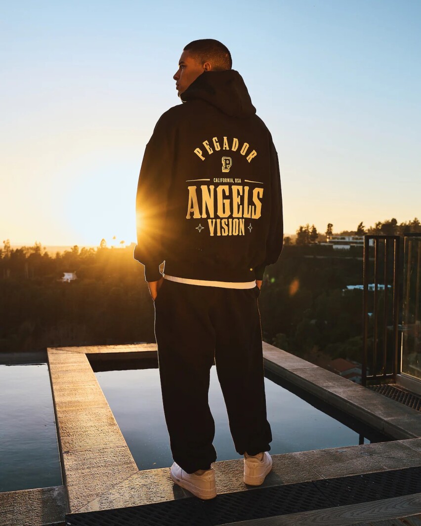 فروشگاه اینرنتی لباس مردانه برند خارجی اورجینال